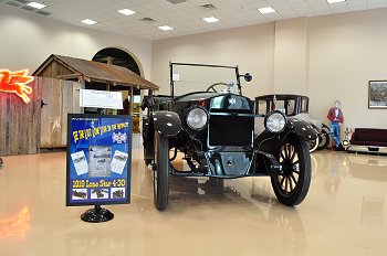 1919 Lone Star 4-30 car