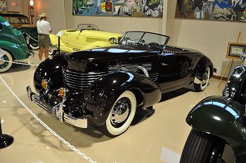 1936 Cord 810 Cabriolet Convertible